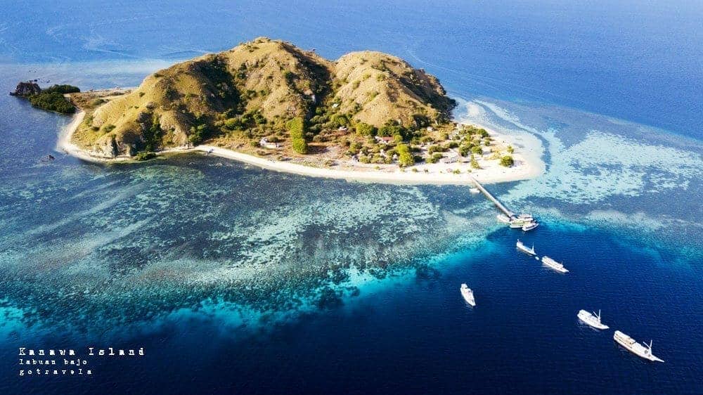 Kanawa Island labuan bajo 1