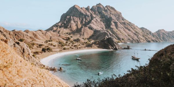 mount padar island coast view with boat komodo trip indonesia